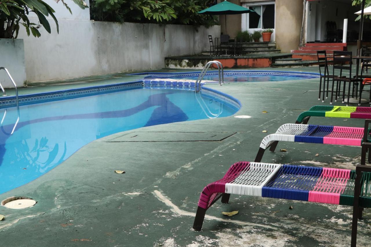 Hotel Quinta Avenida Palenque Dış mekan fotoğraf